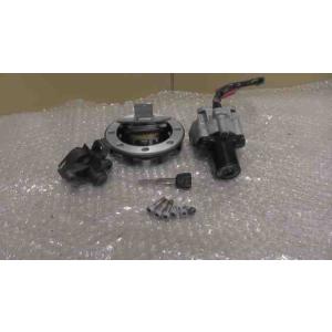 XJR400R　RH02J-003xxx　の　キーセット2 *1775197980　中古