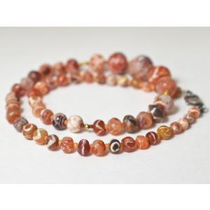 ●わくわく とんぼ玉★古代インダスエッチドカーネリアン幾何学紋様Mixビーズネックレス【2308】【送料無料】【AB22003】