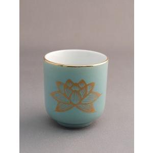湯呑み　上金蓮　青磁　1.5寸