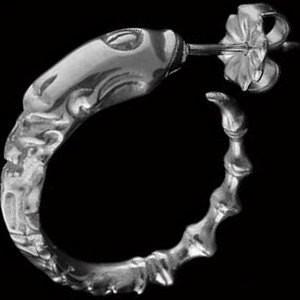 LONE ONES(ロンワンズ) スモールドゥンドゥビプリミティヴフープシルバーピアス