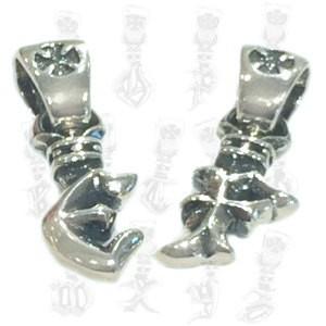 Travis Walker（トラヴィスワーカー） イニシャルシルバーペンダント