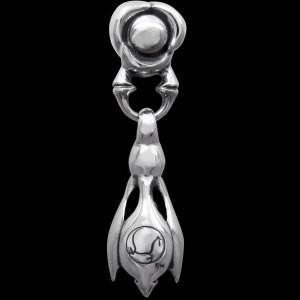 LONE ONES（ロンワンズ） ラージファンタジアスカルシルバーピアス