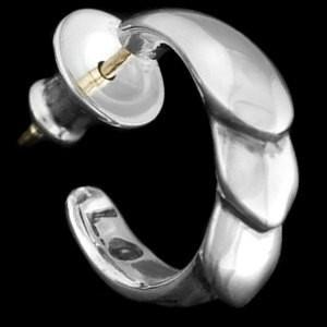 LONE ONES（ロンワンズ） ラージキスアンドフローフープシルバーピアス