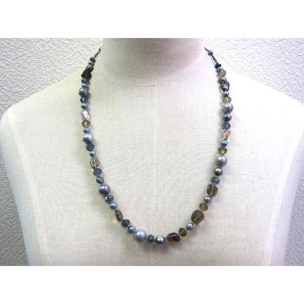 ◆大人ネックレス◆シェルアッシュ＊カットビーズ グレー 02-661