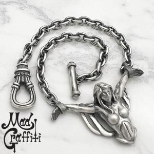 Mad Graffiti リベリアス クロス ペンダントトップ ネックレス