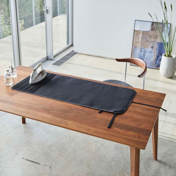 アイロンマット 山崎実業 正規品 TOWER タワー シリコーンアイロン置付くるくるアイロンマット ...