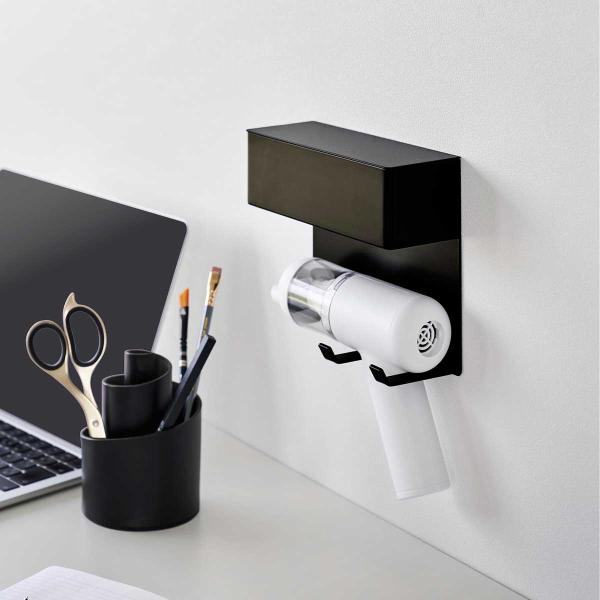 ミニ掃除機ホルダー 山崎実業 正規品 tower タワー 壁付けミニ掃除機ホルダー ハンディクリーナ...