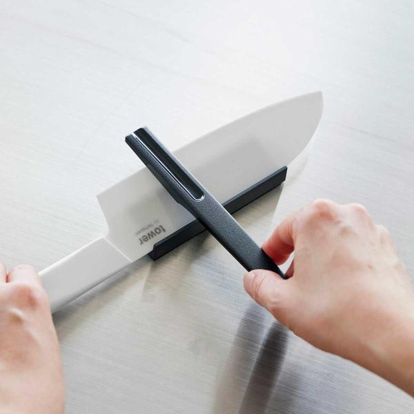 砥石 山崎実業 正規品 tower タワー セラミックナイフ用シャープナー 包丁研ぎ器  10364...