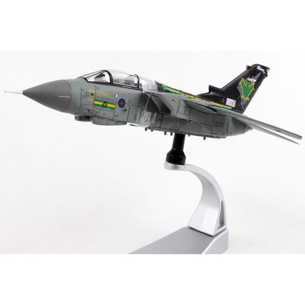 コーギー 1/72 トーネード GR4 No.IX イギリス空軍 退役記念塗装 MARCH 2019