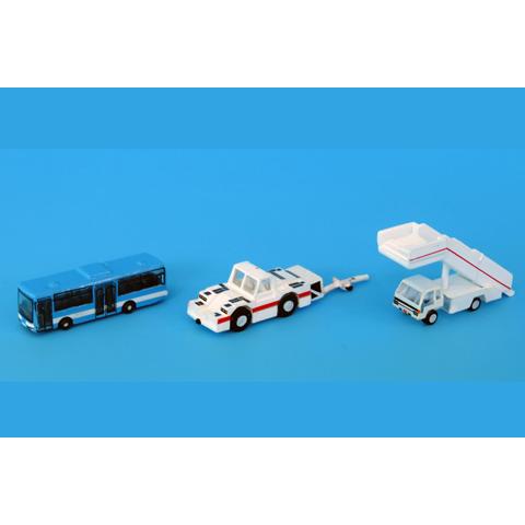 全日空商事 1/400 GSE 青 バス・ステップカー・トーイングトラクターとトーバーのセット (G...