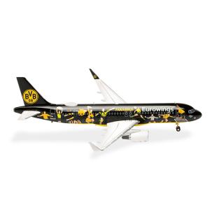 ヘルパウィングス 1/200 A320 ユーロウイングス “BVB Fanairbus” D-AEWM (HE572750)｜backfire21