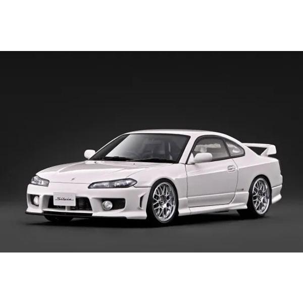 ignition_model 1/18 Nissan Silvia spec R (S15) Whi...