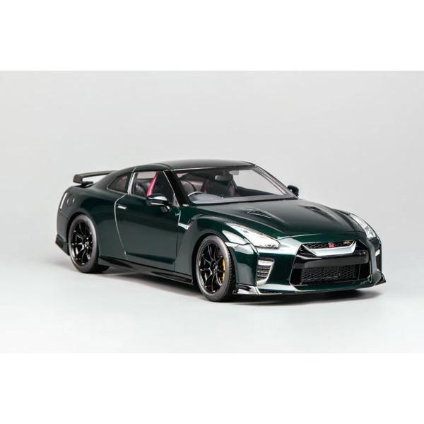 MOTORHELIX 1/18 Nissan GT-R (R35) Track Edition En...