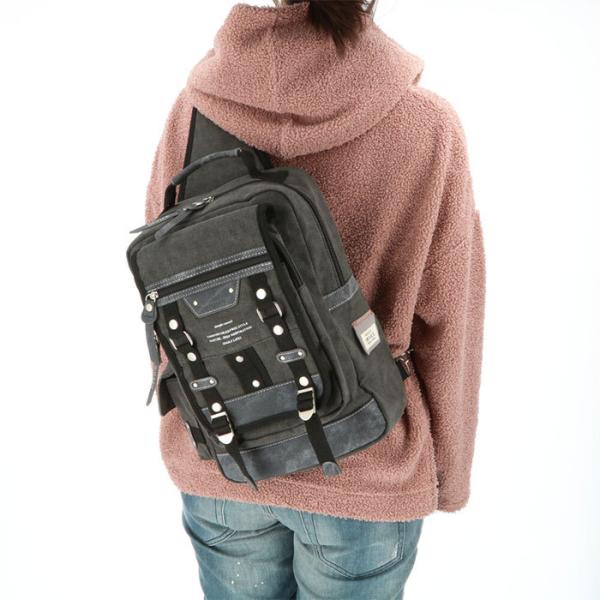 ボディバッグ メンズ かっこいい 通販 大容量 大きめ メガ a4 メガボディバッグ ボディーバック...