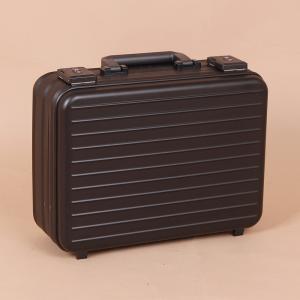 アルミ アタッシュケース 軽量 アルミ製 バッグ かばん ビジネスバッグ 通勤 出張 機内持ち込み 書類収納ケース マルチアルミハードケース ADD8041-155ブラック｜bagandcase