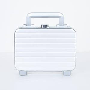 ZERO HALLIBURTON 最大51% 11/2限定 ゼロハリバートン