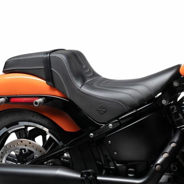 Two-up One Piece Softail Seat Kit