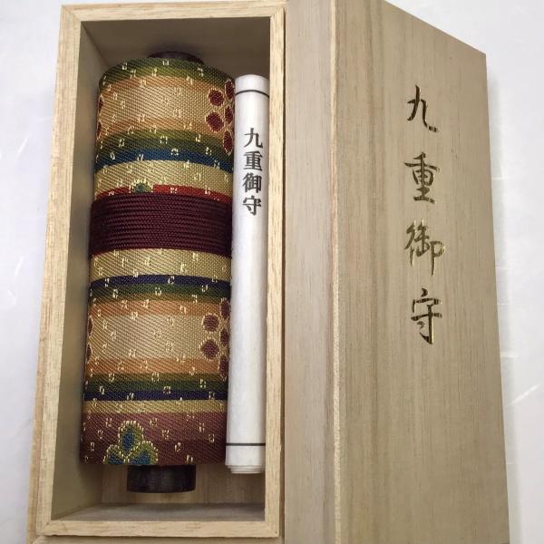 #561 九重御守(木版手摺)花文 龍村織 桐箱入