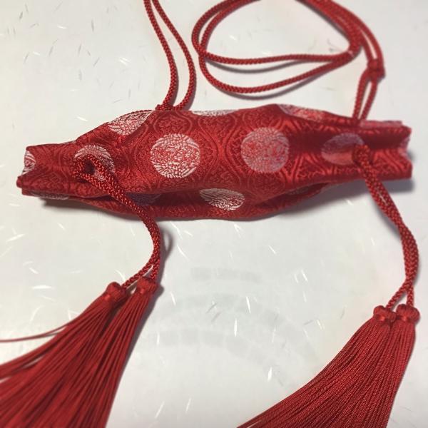 #573懸守袋 公家有職（立涌地向松喰鶴紋）