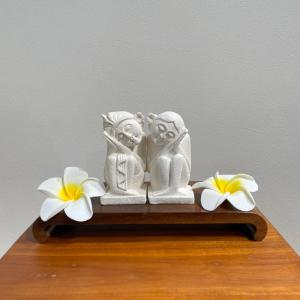 木彫り祈り 人形 木彫り 木製オブジェ インテリア バリ雑貨 バリ島