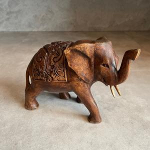 グリーンエレファント アートのような個性的な緑の象 置物 オブジェ