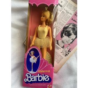 ビンテージ バレリーナ　バービー　人形１９７５　Barbie　バービー人形　バレリーナ雑貨　プレゼント　バレエ雑貨　バレリーナ人形　可愛い　インテリア　雑貨