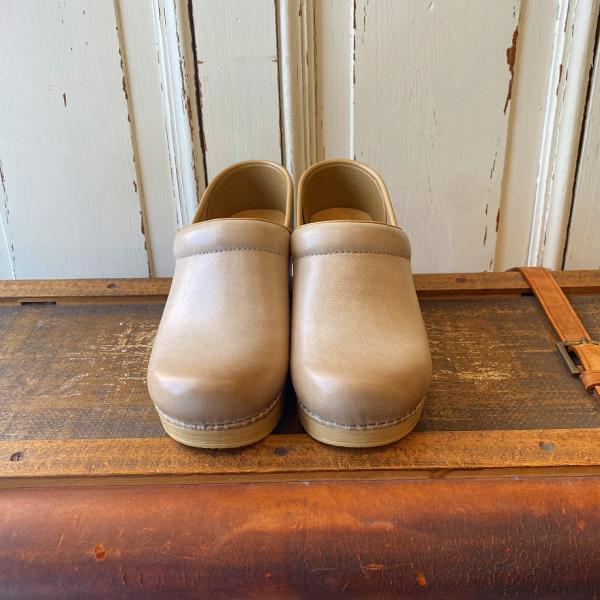 サボサンダル DANSKO ダンスコ プロフェッショナル サンド