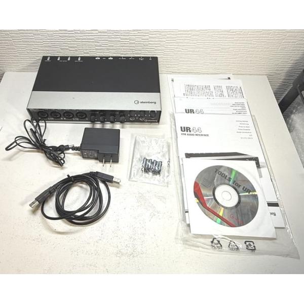 Steinberg 6 x 4 USB 2.0 オーディオインターフェース UR44