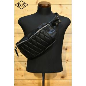 SCHOTT（ショット） レザー ウエスト メッセンジャー ボディ バッグ
