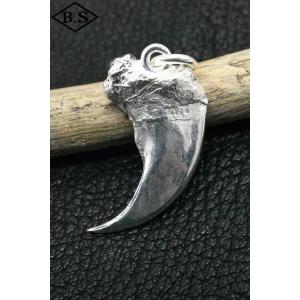 ファーストアローズ FIRST-ARROW's ペンダントトップ P-235L ベアクローL