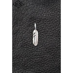 ファーストアローズ FIRST-ARROW's  ペンダントトップ P-593L XSフェザーチャー...