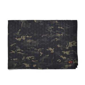 オレゴニアンキャンパー アルミパディングマット スーパー (OCB-2302) ／ シート 200×240cm キャンプ 軽量 クッション性 断熱 底冷え防止｜basecamp-jp