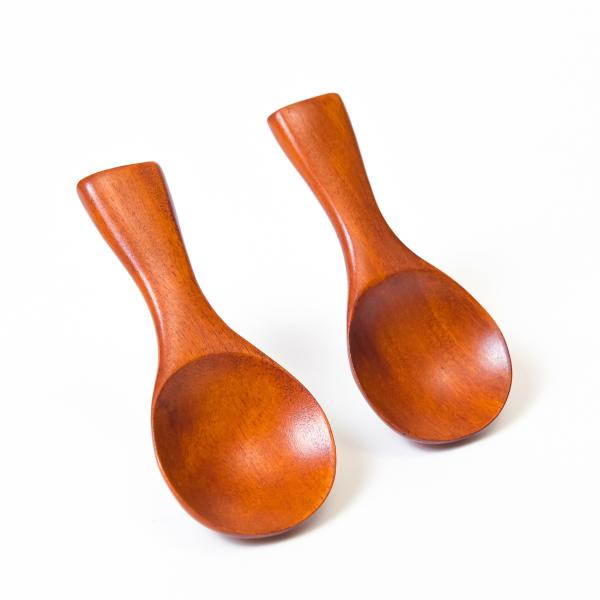 [徳成] 木製漆塗り 計量スプーン 8cm 2本セット｜ティーメジャーや調味料にも便利 TAG-20...