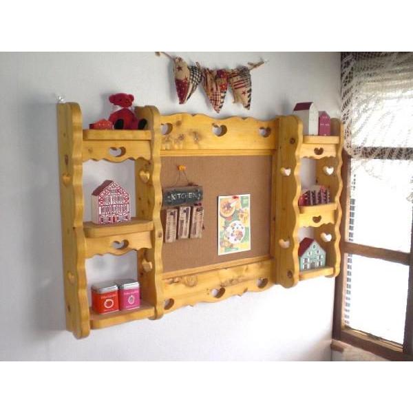 コルクボード 木製ラック 収納  カントリー 可愛いコルクボードシェルフ・C