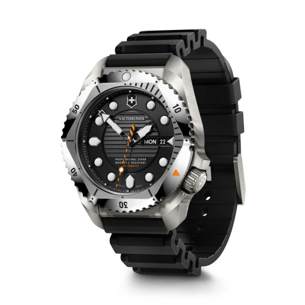 Victorinox Dive Pro Automatic 腕時計 チタンケース ブラック文字盤 ラ...