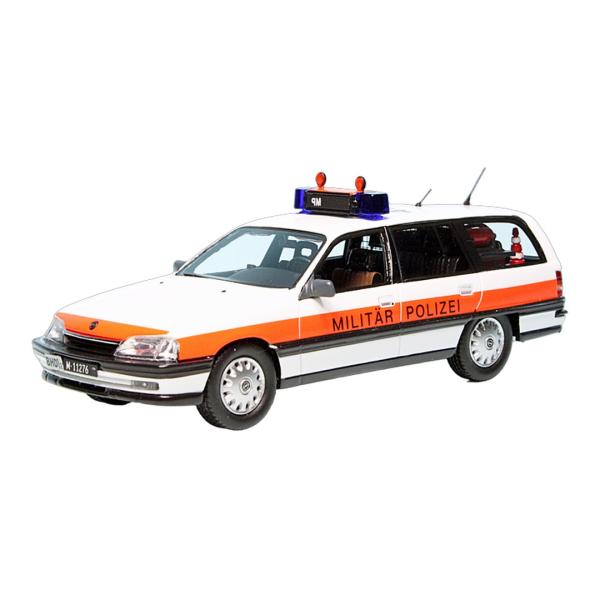 Opel Omega A Caravan 1992 D/CH Militaerpolizei 150...