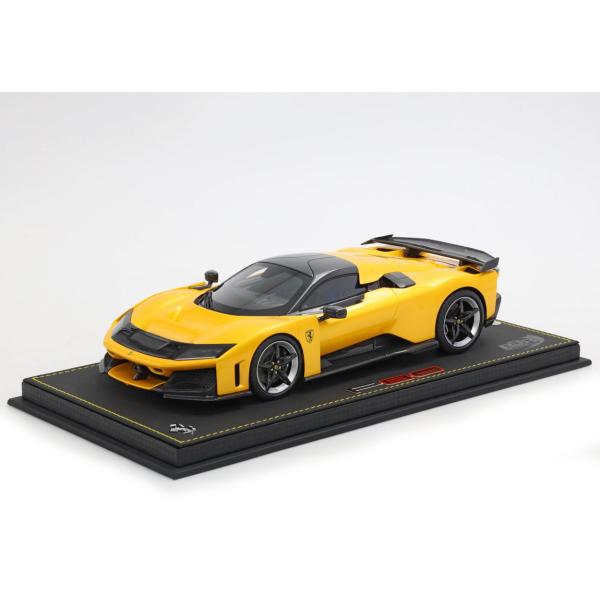 【予約】Ferrari F80 Giallo Tristrato black carbon roof...