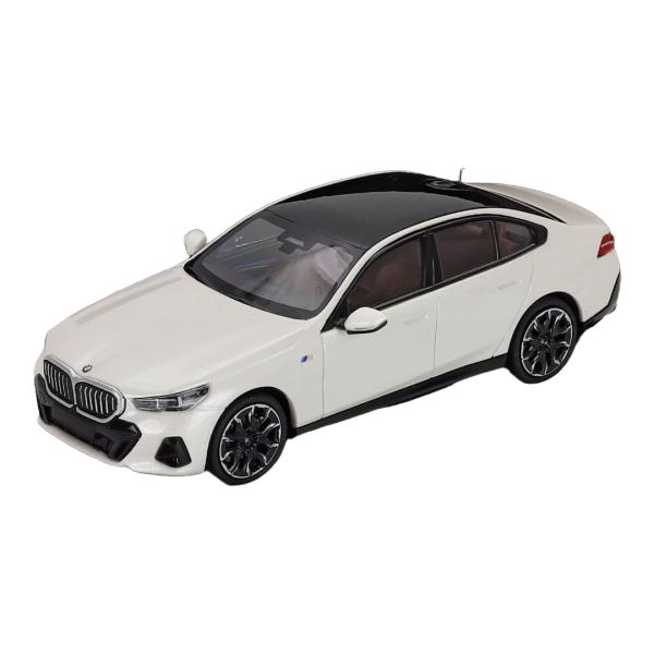 BMW i5 G60 2024 ホワイト / MINICHAMPS 1/43 ミニカー