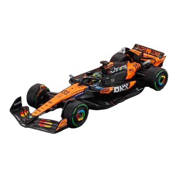 McLaren MCL39 No.81 Australian GP 2025 Oscar Piast...