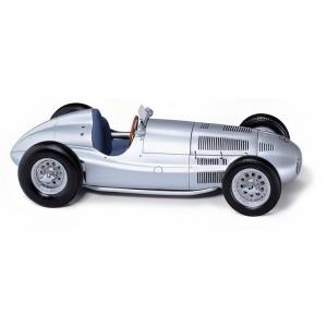 Mercedes Benz W165 1939/ CMC 1/18