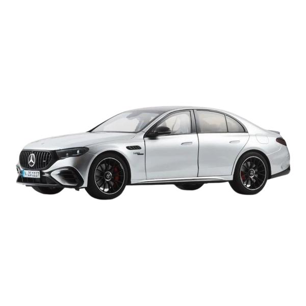 メルセデス・ベンツ AMG E 53 ハイブリッド 4MATIC+ / NZG 1/18 ミニカー