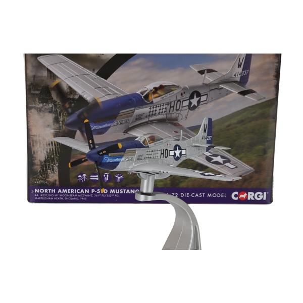 North American P-51D マスタング Moonbeam McSwine Corgi ...