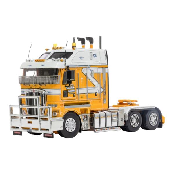 TJ Clark &amp; Sons ケンワース K200 2.8M Fat Cab トラクター トレーラ...