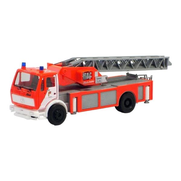 メルセデス・ベンツ オルデンブルク消防署 ターンテーブルラダー 消防車 / Herpa 1/87 ミ...