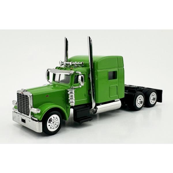 Peterbilt 389 with Sleeper Cab Lime Green / HO LOG...