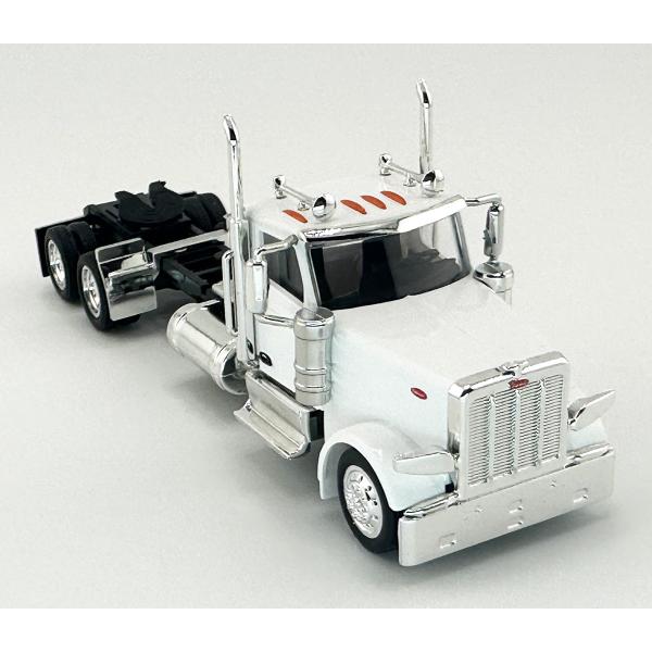 Peterbiltピータービルト 589 2 Axle with Daycab White / HO...