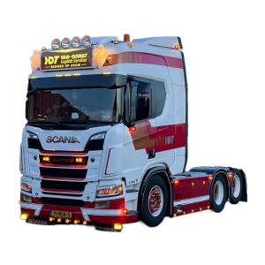 IMC 1/50 SCANIA S-Serie high roof Nooteboom flatbad trailer