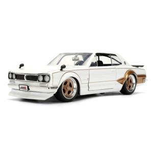 Nissan日産 Skyline 2000 GT-R 1971 White with Gold A ...