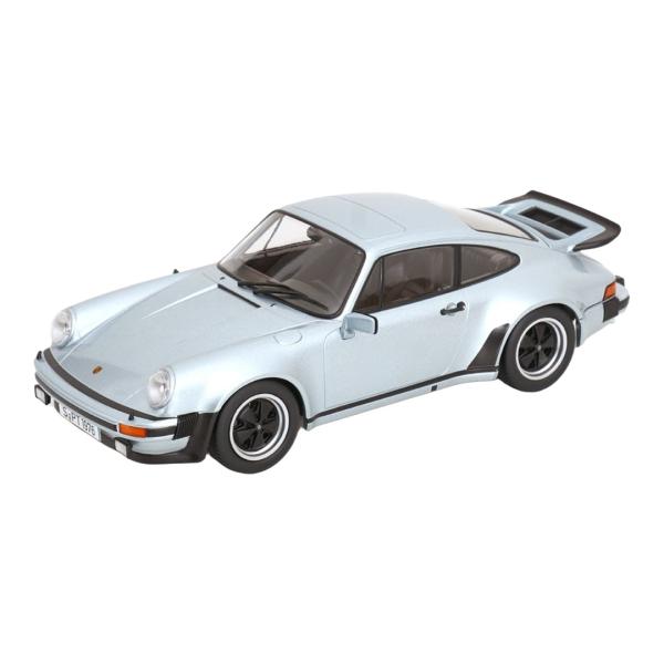 【予約】2026年発売予定 Porsche 911 930 3.0L ターボ クーペ 1976 シル...
