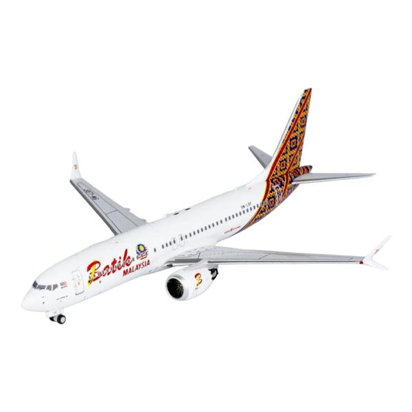 Batik Air Malaysia ボーイング 737-MAX8 9M-LRF / NG Mode...